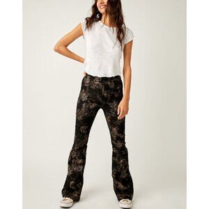 FREE PEOPLE Jayde Metallic Printed Flare Jeans / Black Tie